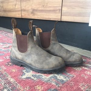 Blundstone Rustic Brown Chelsea Boot 9.5